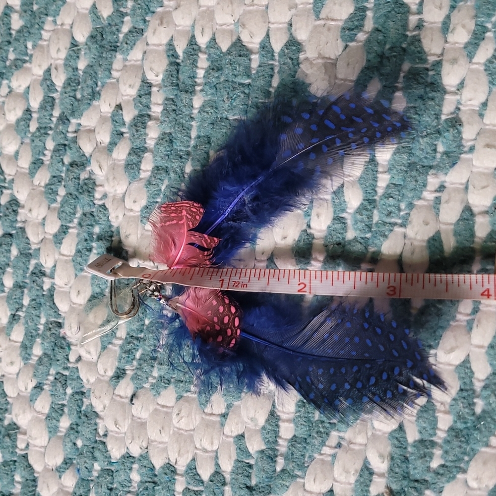 Custom feather earrings - Picture 3 of 3